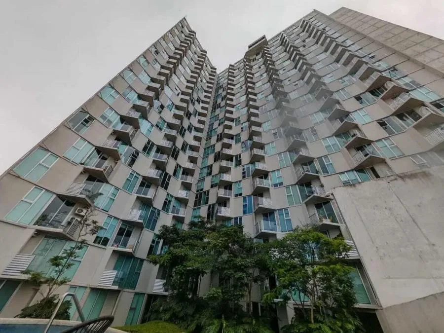 Venta de apartamento en piso 8 de torre SECRT, Sabana US$ 129,000 #TO4879 - Venta en San José