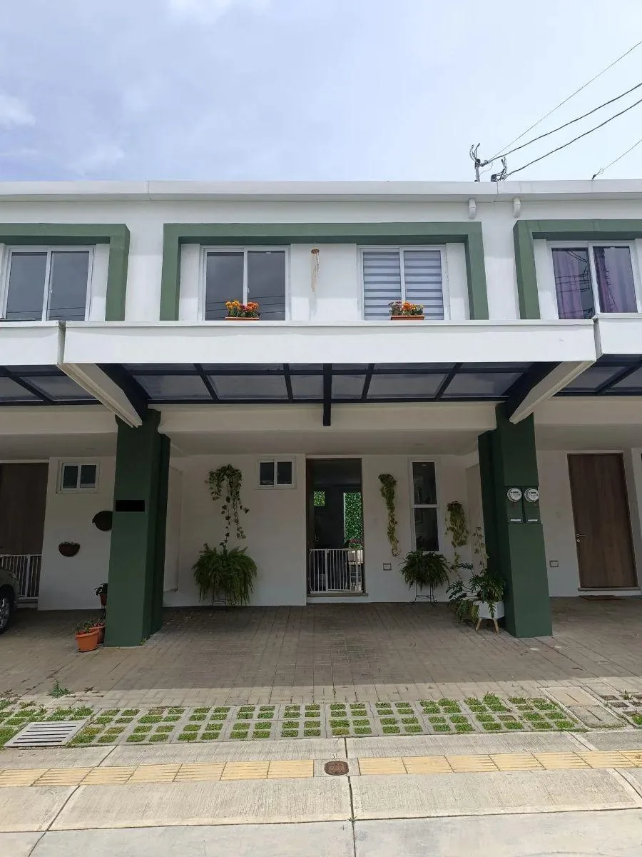 Venta de casa en condominio en San Pablo de Heredia US$ 178,000 #UH1728 - Venta en San Pablo
