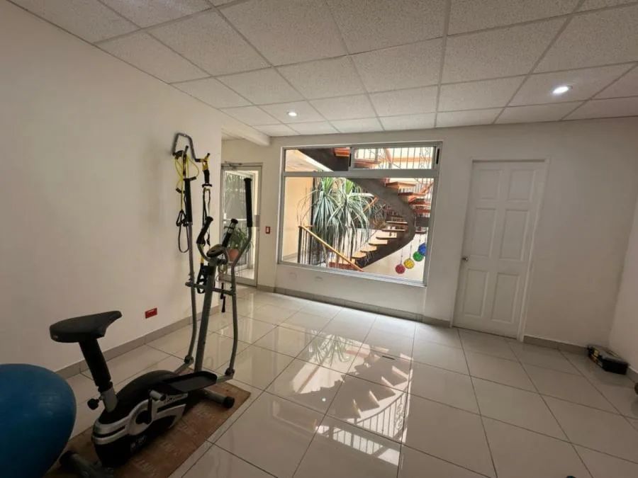 Venta de edificio en Llorente de Tibás. RAH 26-315 NR - Venta en Tibás — photo 2