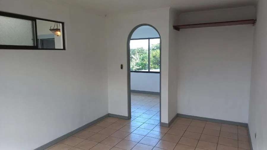 CASA EN VENTA EN SABANILLA, MONTES DE OCA RAH 23172  - Venta en Montes de Oca — photo 4