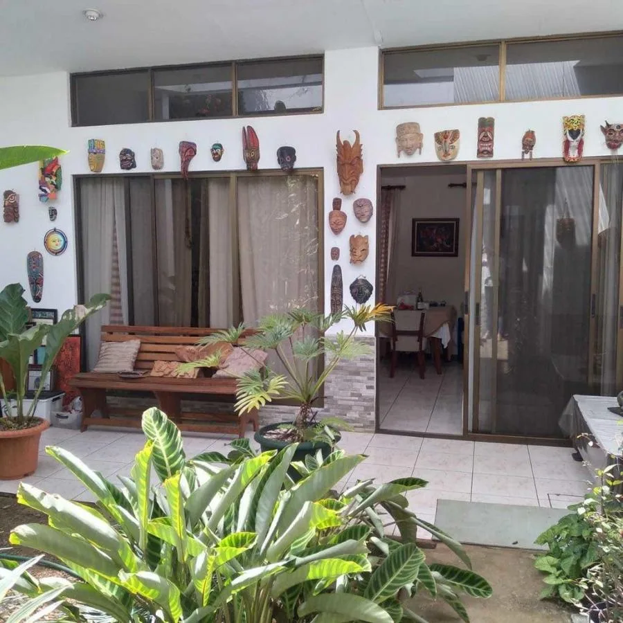 CASA EN VENTA, BARVA DE HEREDIA, Cod#24-804 - Venta en Barva