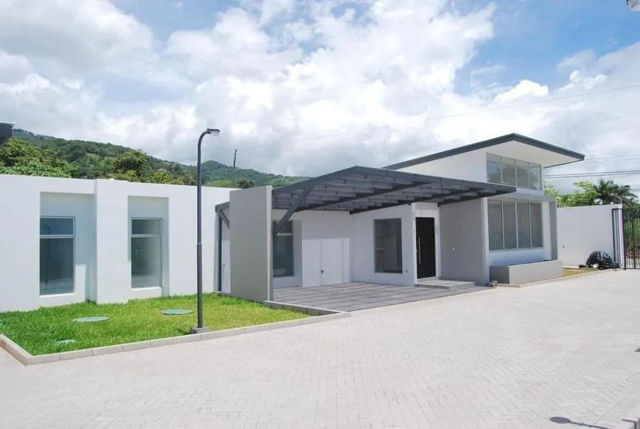 MLS-25-1624 LS ALQUILER CASA SANTA ANA SAN JOSE - Alquiler / Renta en Santa Ana