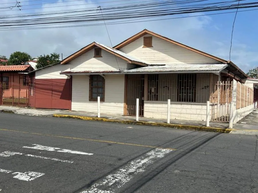 CASA EN VENTA EN SAN RAFAEL, cod: CTL 25-1432 - Venta en San Rafael
