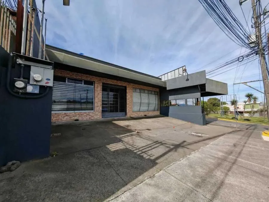 Venta de Propiedad con local y apartamentos en San Isidro de Coronado US$ 550,000 #TQ1030 - Venta en San Isidro