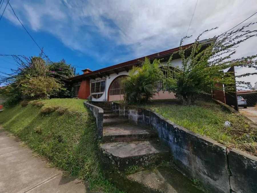 Alquiler de Propiedad con uso Comercial en Santo Domingo de Heredia #NG001  - Alquiler / Renta en Santo Domingo