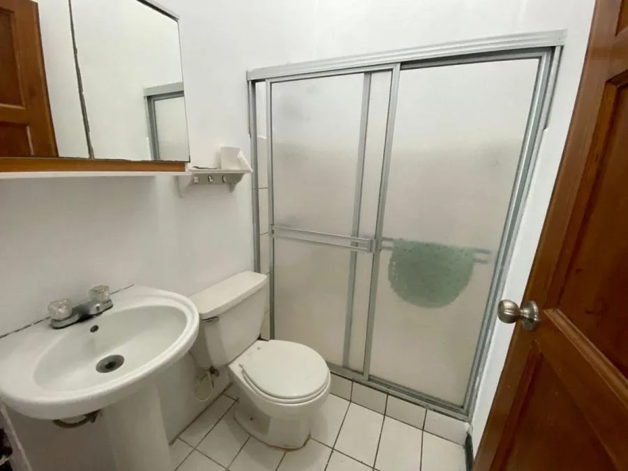 Casa en Venta en Goicoechea, San José. RAH 24-421 - Venta en Goicoechea — photo 4