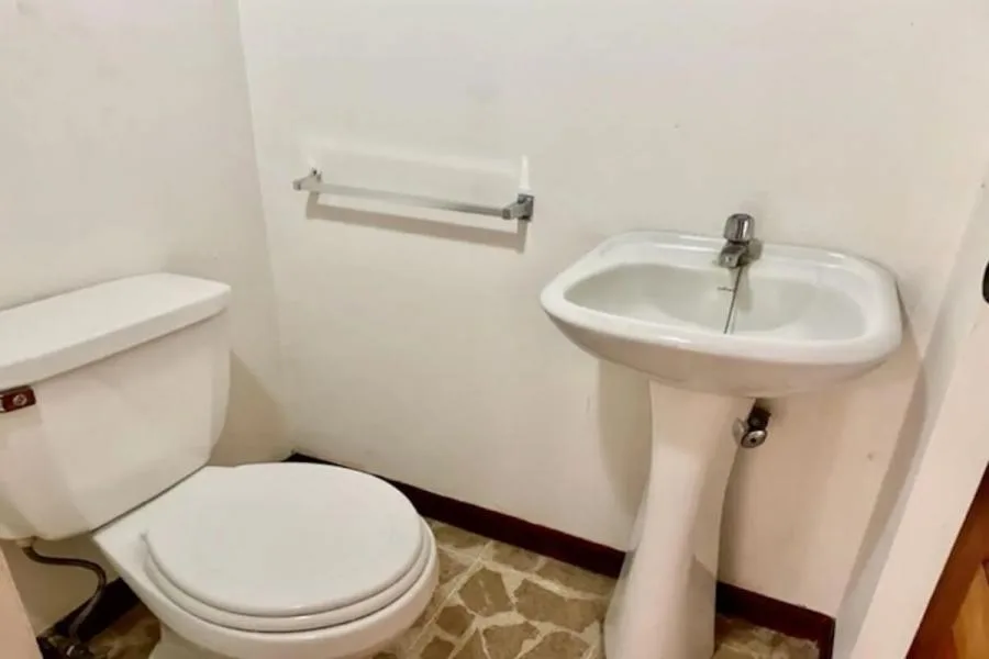 Venta de casa con uso mixto en Los Yoses, San José #RC1935 $275.000 - Venta en San Pedro — photo 4