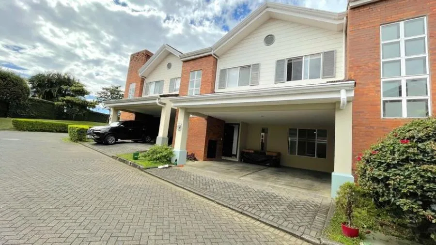 MLS-26-184 LS VENTA CASA SAN ANTONIO ESCAZU  - Venta en Escazú