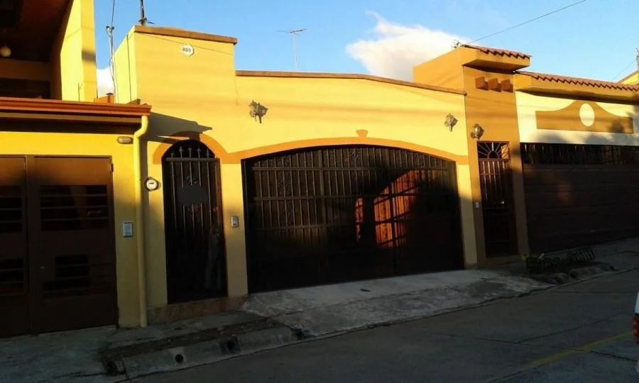 Casa en Venta en San Francisco de Heredia. RAH 24-1163 - Venta en San Francisco