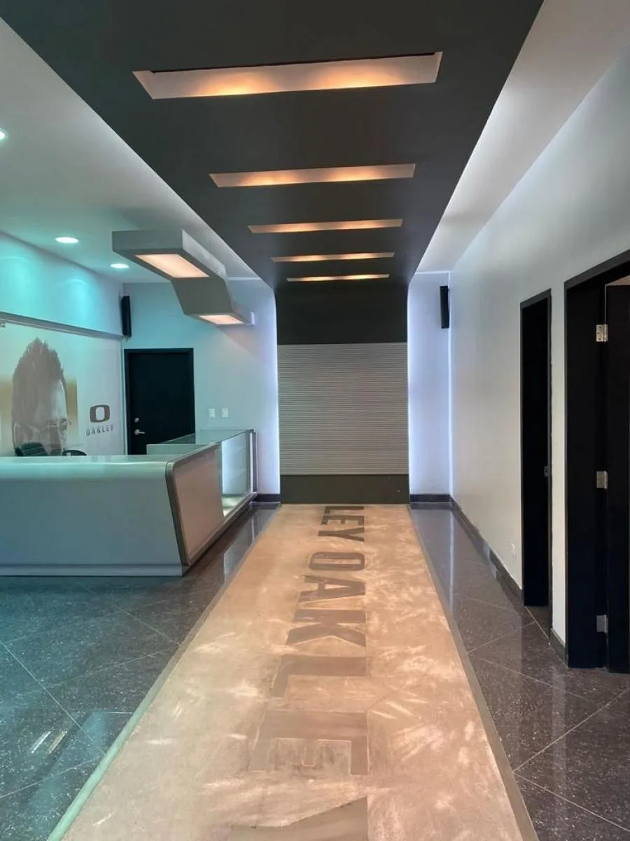 Ofibodega en Santa Ana en alquiler - Alquiler / Renta en Santa Ana