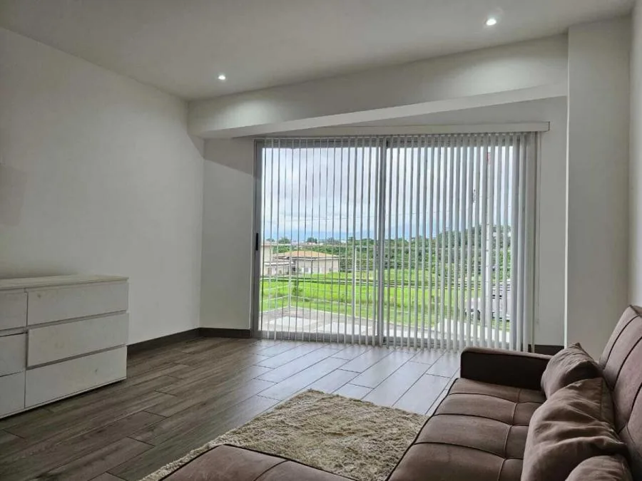 Se vende apartamento en Curridabat (DJ 24-154) - Venta en Curridabat