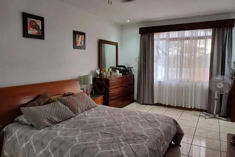 Venta de casa en Saint Clare, Moravia US$ 210.000 #5026 - Venta en Moravia — photo 4
