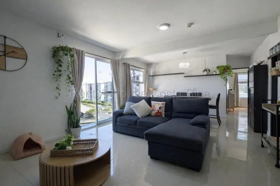 Venta de Apartamento en Curridabat-Granadilla. RAH 26-1527 - Venta en Curridabat