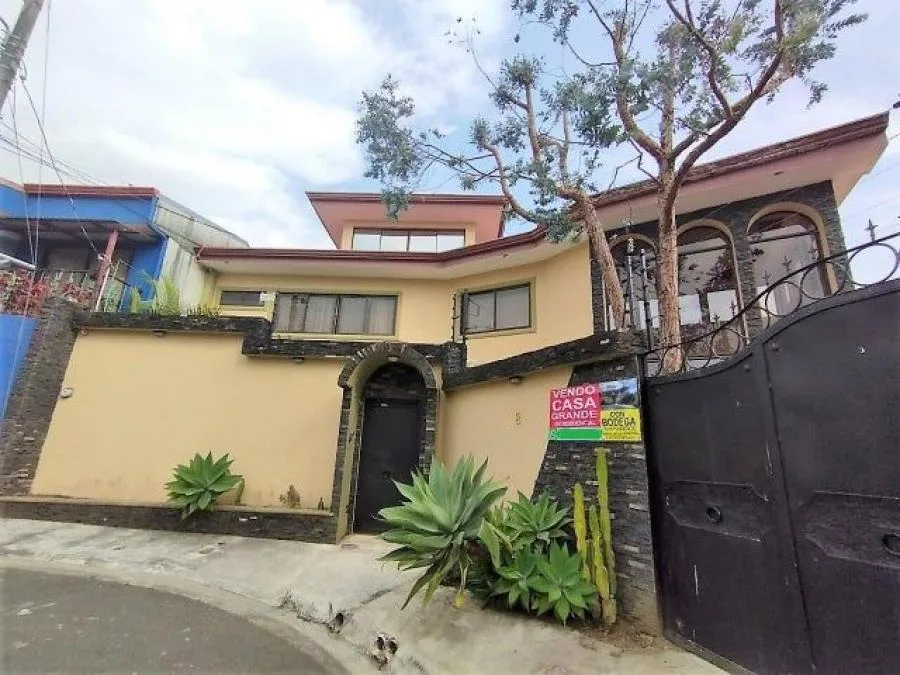 Venta de Casa en Goicoechea, San José. - Venta en Goicoechea