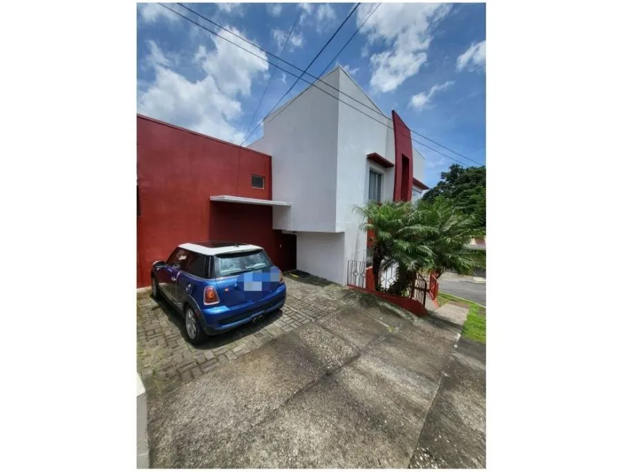 Venta de casa esquinera en condominio Agapanto, San Antonio de Coronado US$216,000 #EE001 - Venta en San Isidro