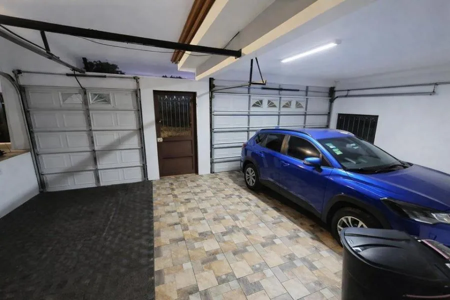 Venta de Casa en Escazú-San Rafael. RAH 26-1355 - Venta en Escazú
