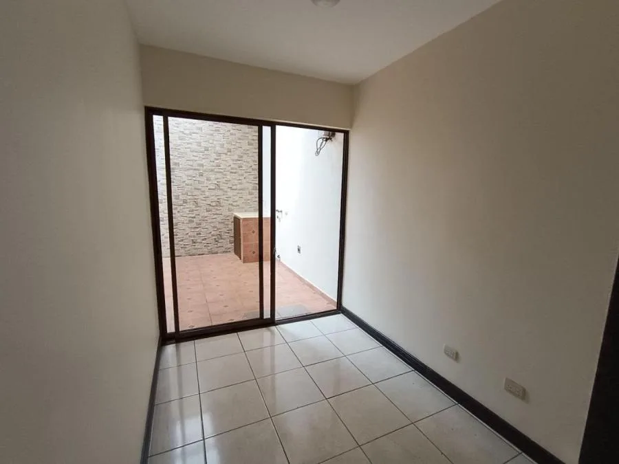 Venta de casa en Heredia San Pablo PBR - Venta en San Pablo — photo 3