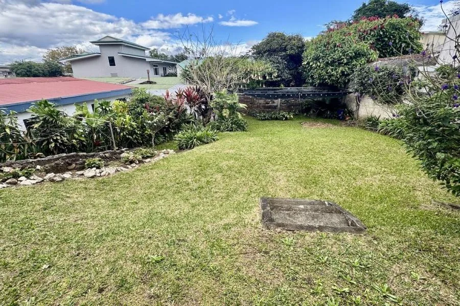 Venta de casa en Barrio Los Profesores, Montes de Oca $355.000 #M1792 - Venta en San Pedro — photo 4