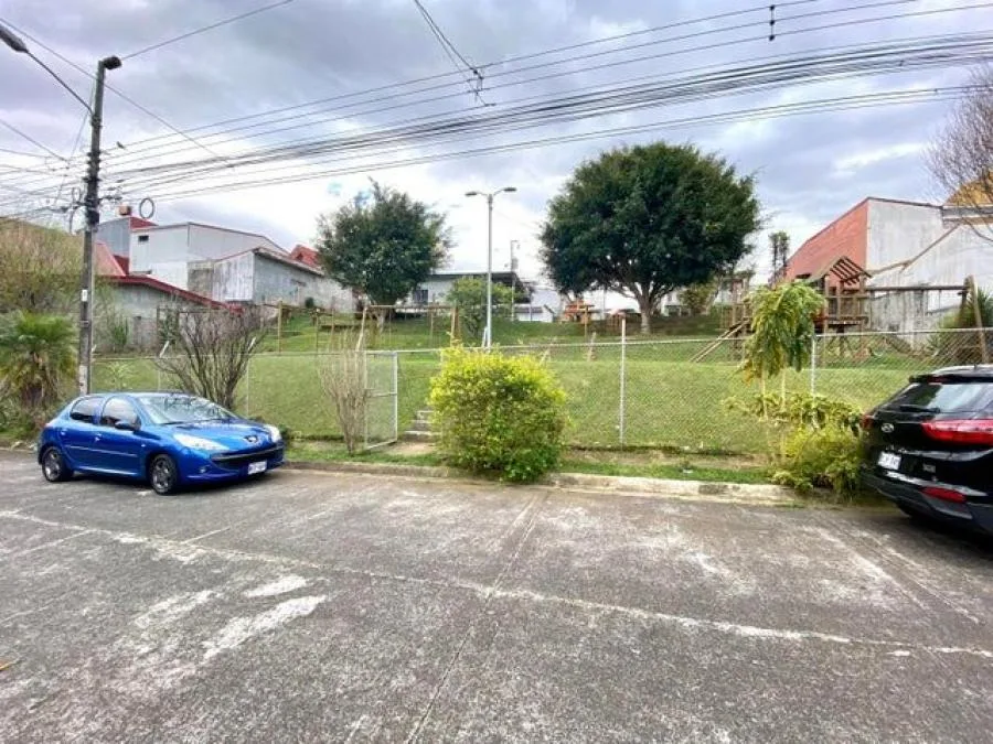 Casa con cuatro habitaciones en el Carmen de Guadalupe RAH 231851 - Venta en Goicoechea — photo 4