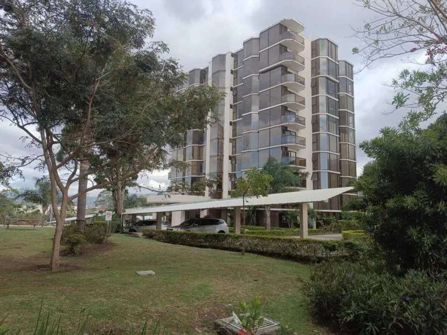 Venta de Apartamento en Bello Horizonte Escazú MGA - Venta en Escazú