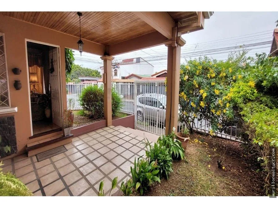 Venta de casa esquinera en San Vicente de Santo Domingo #8871803 - Venta en Santo Domingo