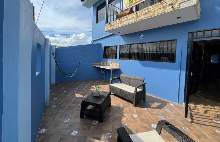 Venta de Casa con 5 habitaciones en Guadalupe Goicoechea MGA - Venta en Goicoechea — photo 2