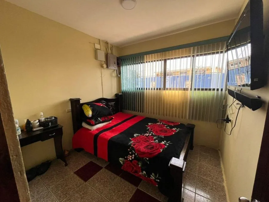 Venta de Casa con 5 habitaciones en Guadalupe Goicoechea MGA - Venta en Goicoechea — photo 5