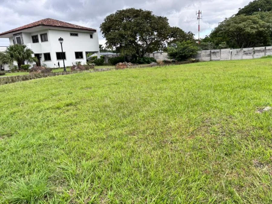 Venta de Lote en La Guácima, Alajuela. RAH 26-565 - Venta en Guácima