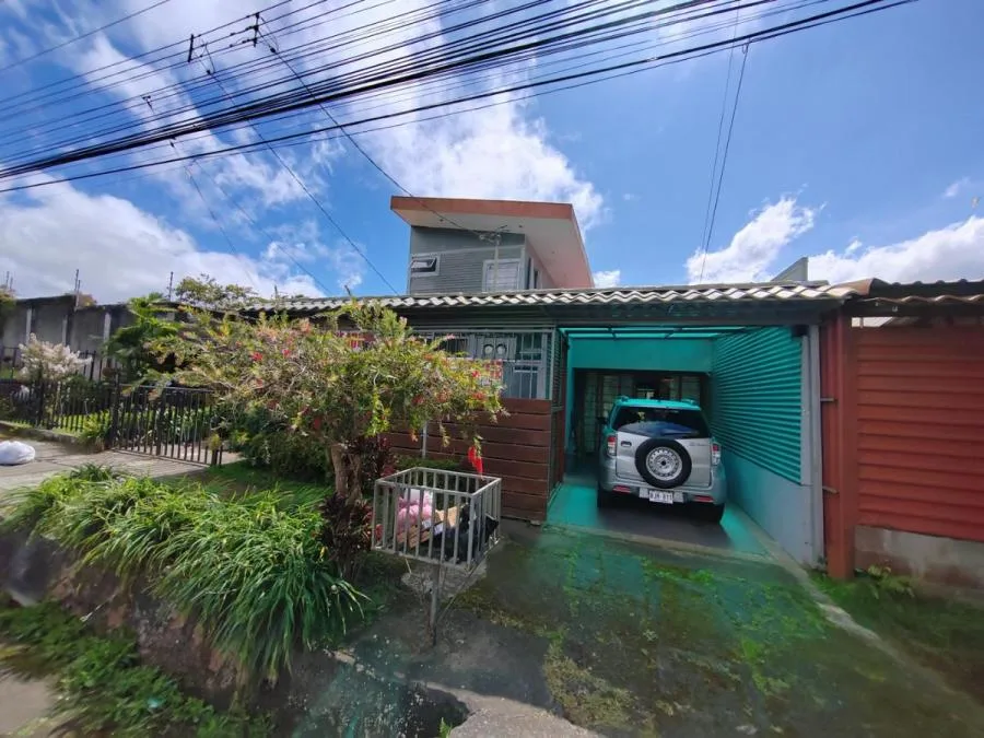 Venta de Casa + APTO Independiente en Vasquêz de Coronado. - Venta en Vasquez de Coronado