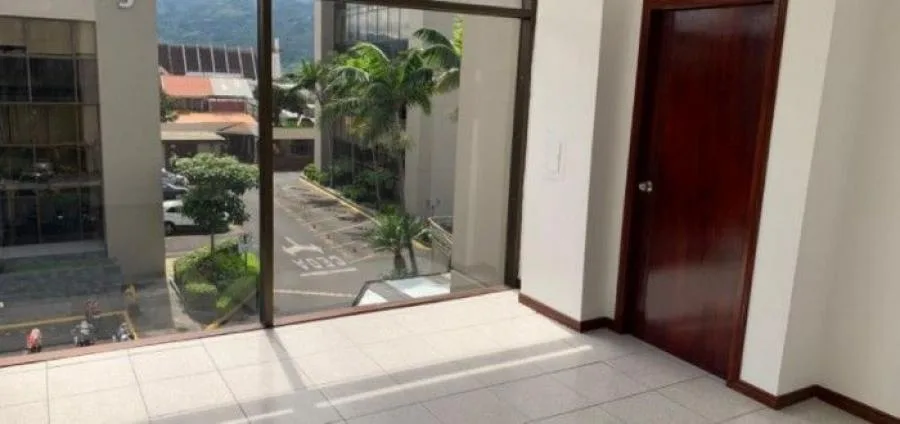 Elegante Oficina En Alquiler En Sabana Sur San Jose Cr; Idi: 120158 - Alquiler / Renta en Mata Redonda