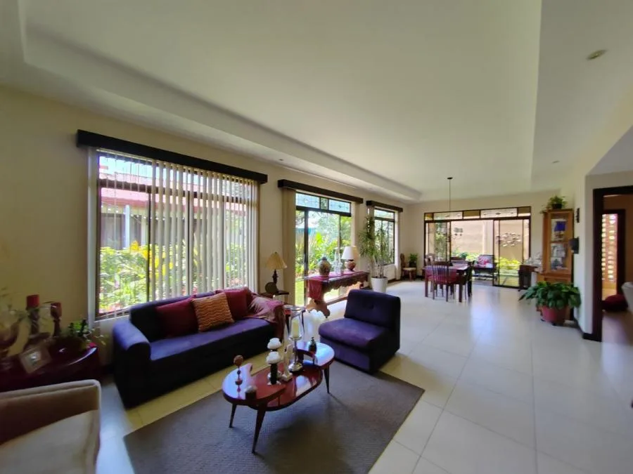 Venta de casa de un nivel en Granadilla Curridabat MGA - Venta en Curridabat