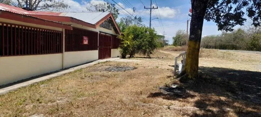 MLS-25-1716 LS VENTA LOCAL COMERCIAL LA CRUZ GUANACASTE - Venta en La Cruz