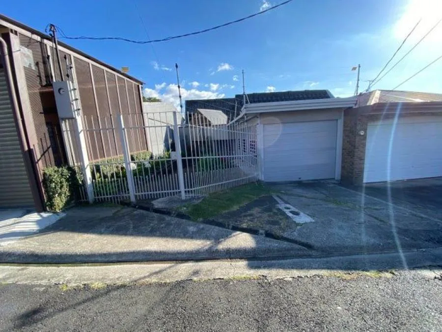 Venta de Casa en Heredia Centro. - Venta en Heredia