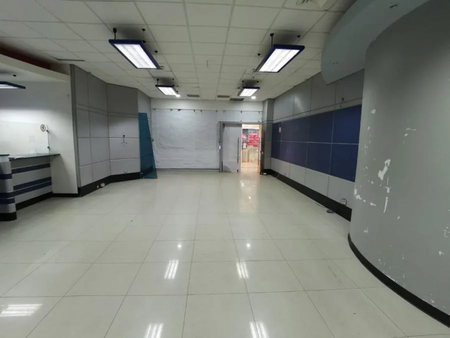 SE VENDE LOCAL COMERCIAL MALL PASEO DE LAS FLORES HEREDIA - Venta en Heredia