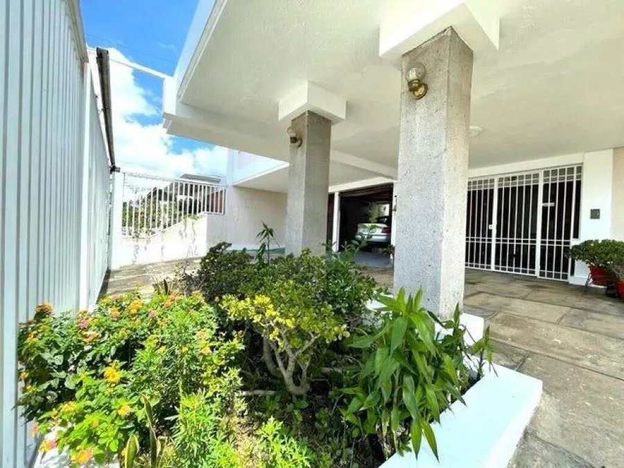 Venta de Casa en el Centro de Alajuela. RAH 26-29 - Venta en Alajuela