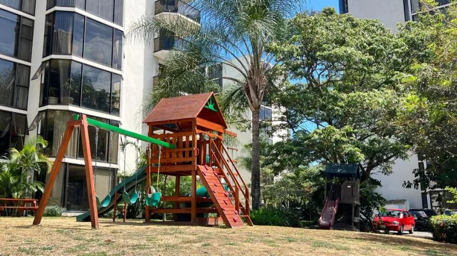 Se alquila apartamento en Bello Horizonte San Rafael Escazú MGA - Alquiler / Renta en Escazú