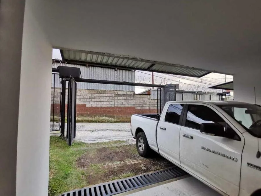 Venta de Casa en Moravia, San José. RAH 25-992 - Venta en Moravia — photo 3
