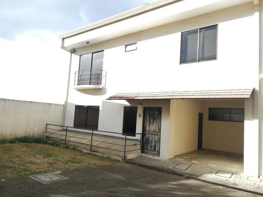 Venta de casa en Calle Lourdes, San Pedro en 200 000$ (DJ 23-2249)  - Venta en Montes de Oca