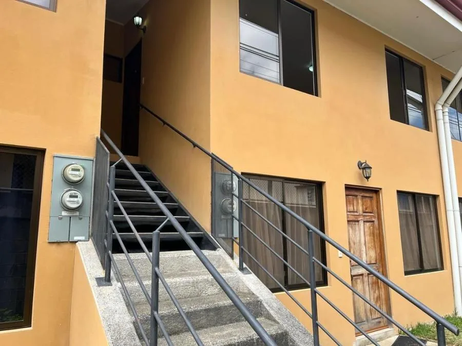 APARTAMENTO EN VENTA EN SAN RAFAEL, MONTES DE OCA RAH 24556  - Venta en Montes de Oca