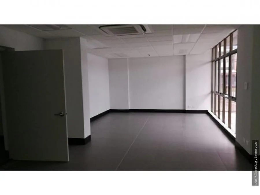 Edificio-Oficinas en  alquiler en San José, en Sabana. PCO516434 - Alquiler / Renta en San José — photo 2