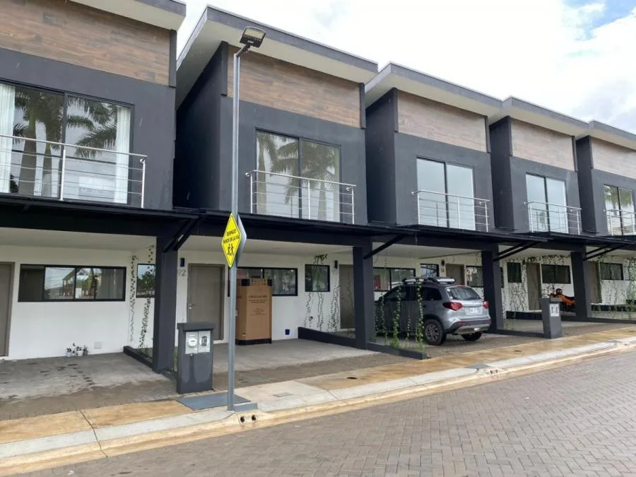 CASA EN VENTA, SAN RAFAEL ALAJUELA, US$143.000 Cod#24-101 - Venta en San Rafael