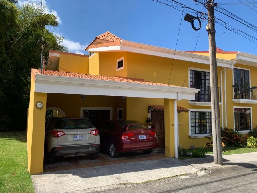 Hermosa casa en venta en Coronado condominio - Venta en Vasquez de Coronado
