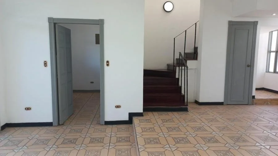 Venta de Casa en Montes de Oca, San José. RAH 25-581 - Venta en Montes de Oca — photo 3