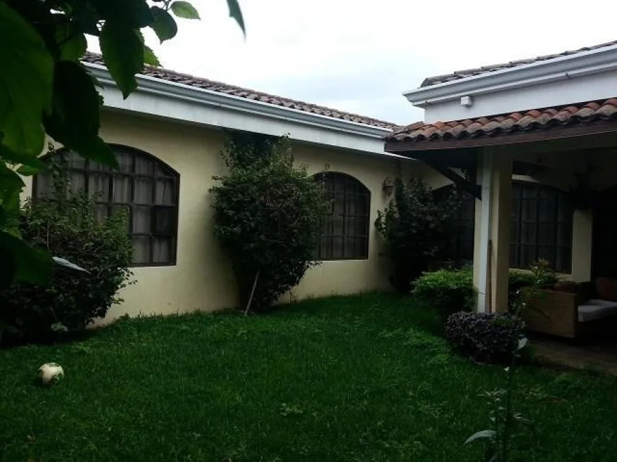 Casa en Venta en Santo Domingo de Heredia, 1 planta-  5PDC726898 - Venta en Santo Domingo — photo 4
