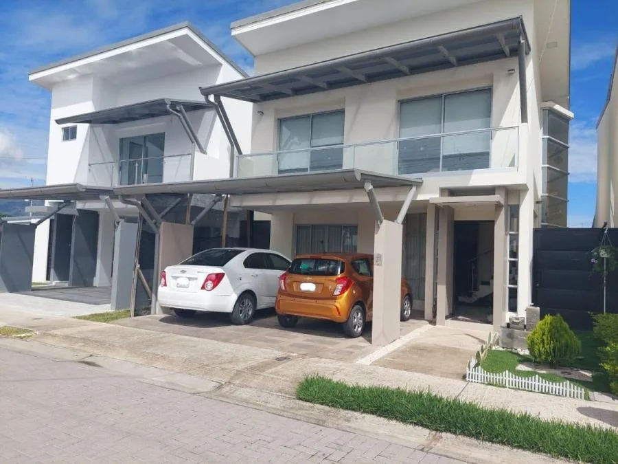 Casa en Venta en el Tejar, Cartago RAH #222648 - Venta en El Tejar
