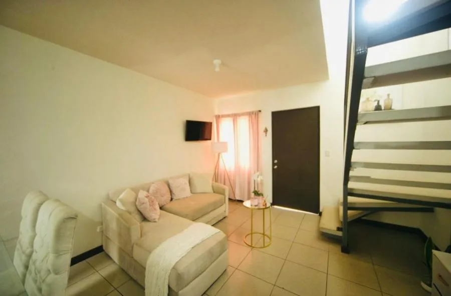 Venta de Casa con la cuota condominal accesible en San Pablo de Heredia.  - Venta en San Pablo — photo 2