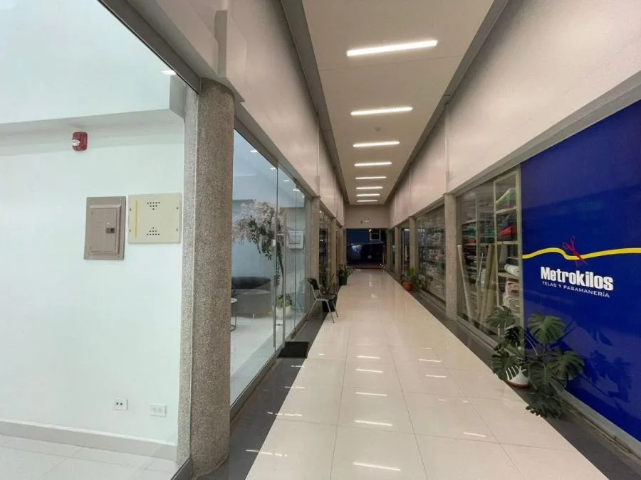 alquiler de comercial en san jose - Alquiler / Renta en Santa Ana