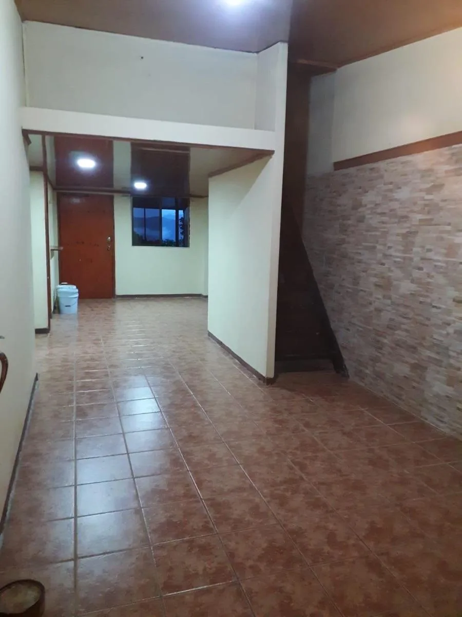 OPORTUNIDAD DE INVERSIÓN! 2 CASAS, 4 APARTAMENTOS Y UN LOCAL COMERCIAL EN LA FILA DE MORA, SAN JOSÉ - Venta en Mora — photo 5
