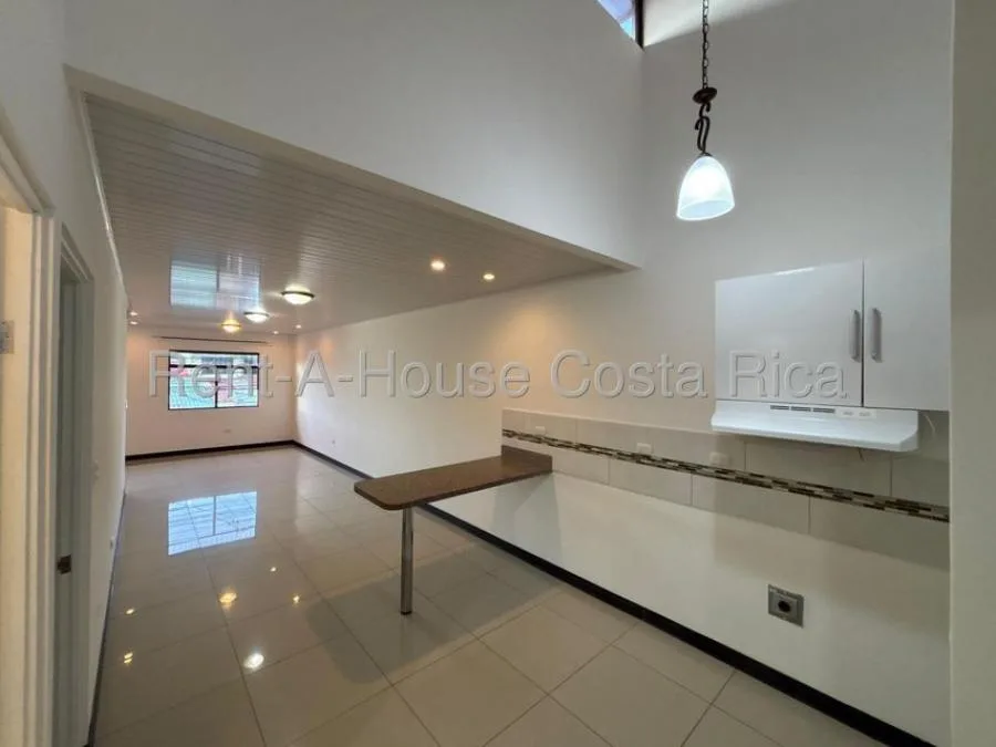 Venta de hermoso apartamento ubicada en San Juan de  tibas 26-1460 - Venta en Tibás — photo 4
