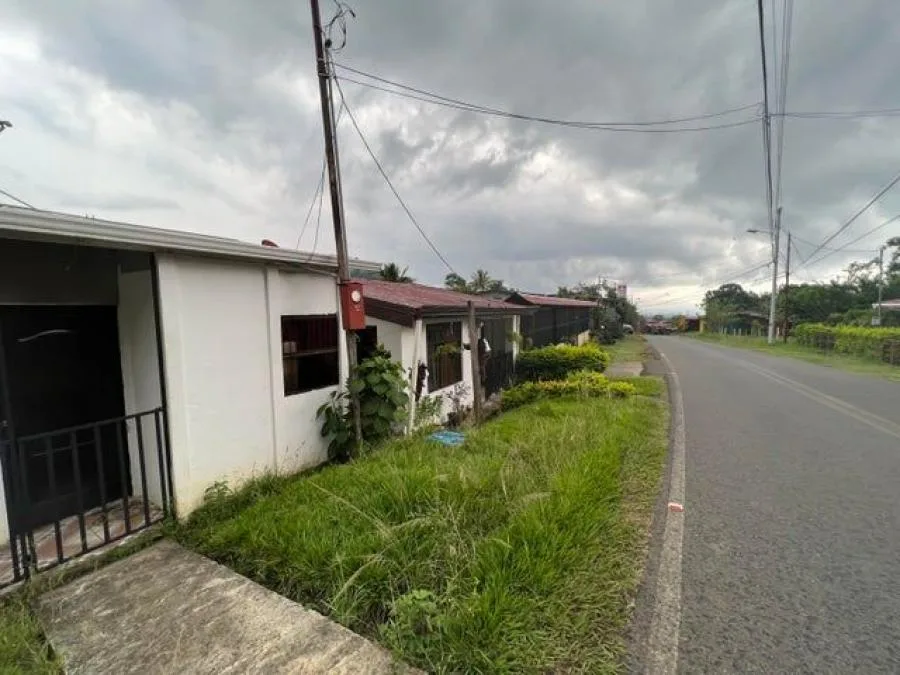 Venta de Casa en Atenas de Alajuela. RAH 26-694 - Venta en Atenas